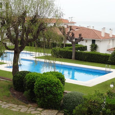 Ground Floor Sea View Apartment Ситжес Екстериор снимка