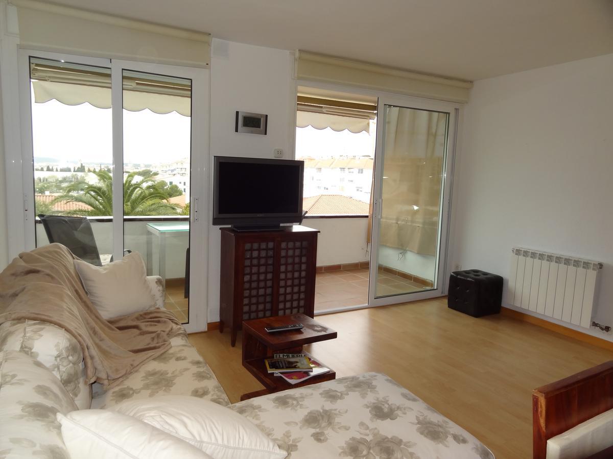Ground Floor Sea View Apartment Ситжес Екстериор снимка