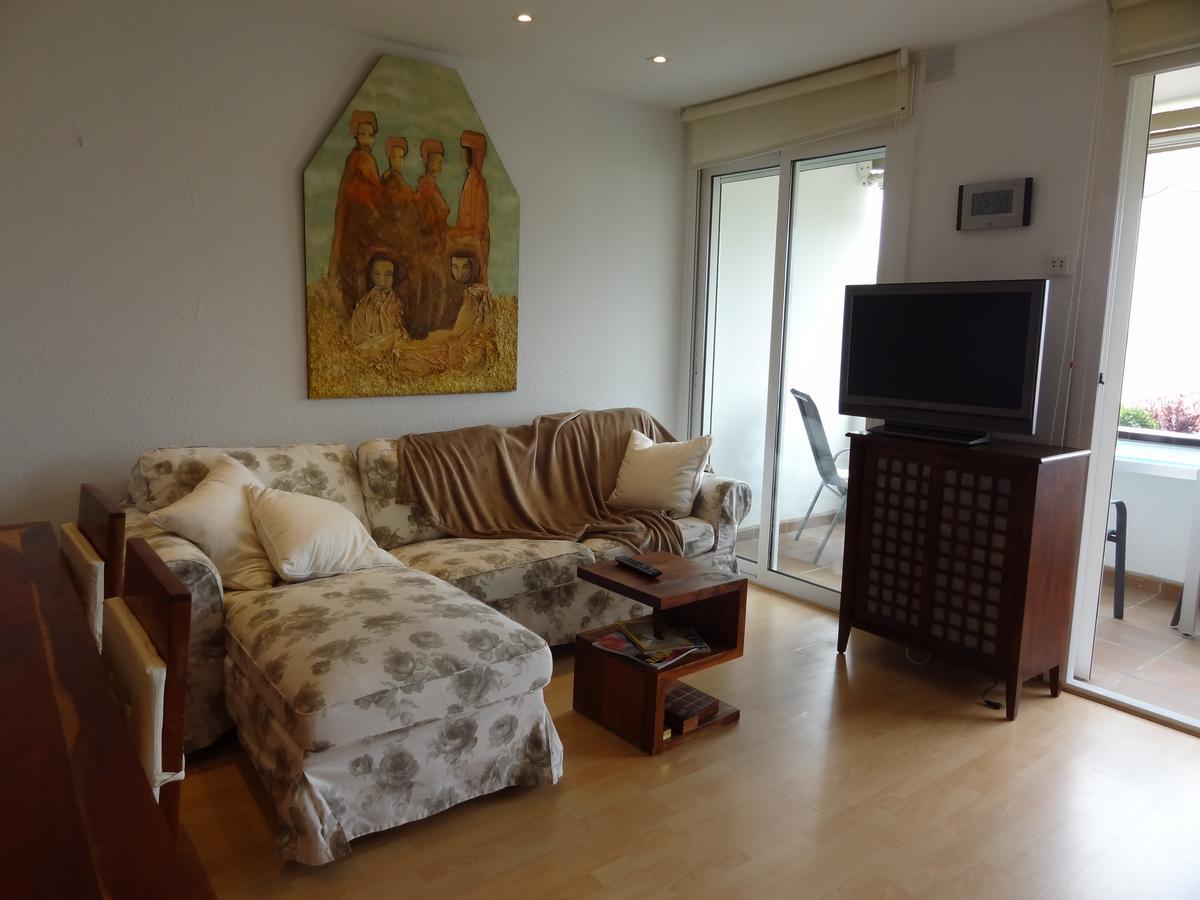 Ground Floor Sea View Apartment Ситжес Екстериор снимка
